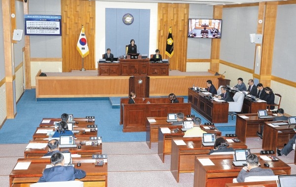 제 6대 울산광역시 남구의회가 26일 제209회 임시회의를 끝으로 4년간의 공식 의정활동을 마무리했다.
