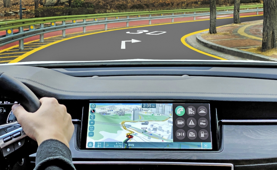 현대차와 기아자동차가 세계 최초로 개발한 전방 예측형 'ICT 커넥티드 변속 시스템'.