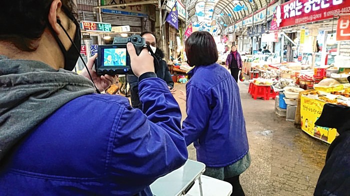 밀양시는 전국적으로 코로나19 확진 환자가 증가함에 따라 지난 22일부터 밀양아리랑시장에 열화상 카메라를 설치 운영하고 있다.
