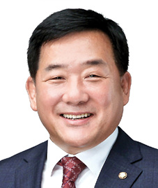 국회의원 박성민