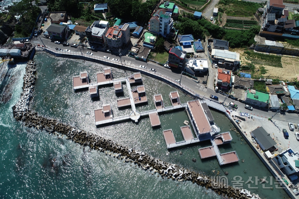 전국 최초 바다 위 캠핑장인 북구 '당사현대차오션캠프'가 다음 달 16일부터 본격 운영을 시작한다. 북구 제공