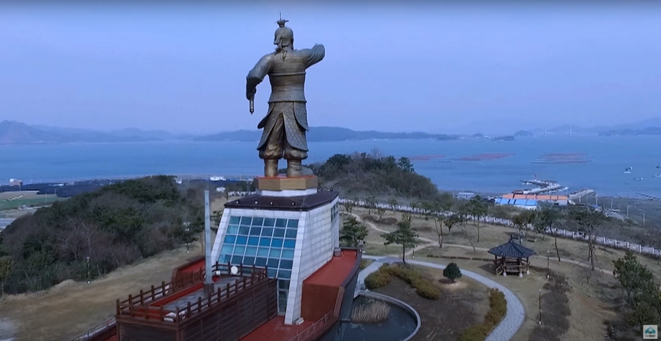 전남 완도 장보고기념관의 장보고 동상. 유튜브'목포mbc' 캡처 이미지