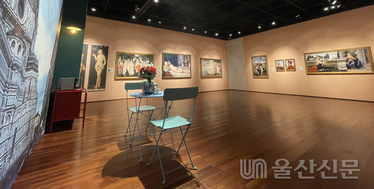 현대예술관 미술관에서 선보이는 '이탈리아 미술관 여행展-우피치에서 바티칸까지' 전시장 전경.