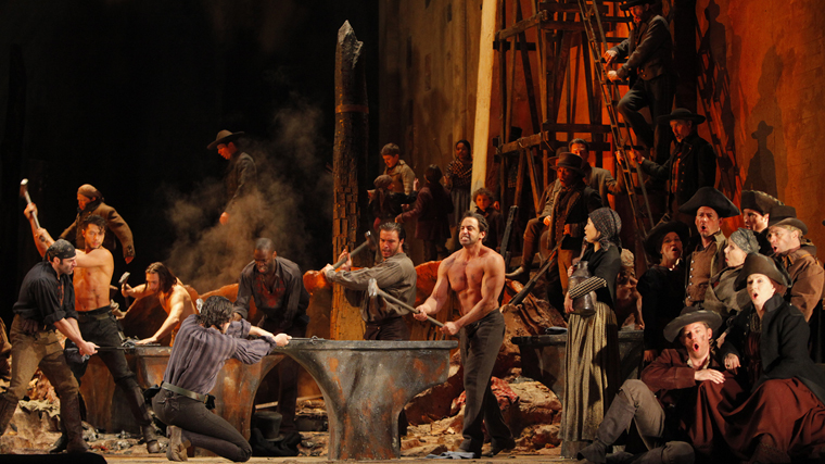 오는 25일 중구문화의전당 올해 첫 번째 '씨네 스테이지'에서 선보이는 베르디의 오페라 '일 트로바토레' 공연 장면.