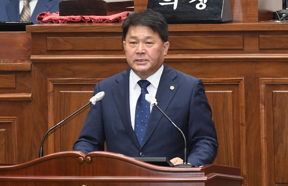 울산시의회 이성룡 제1부의장.