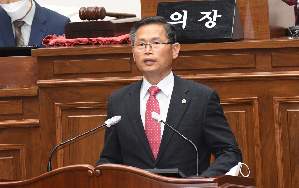 문석주 울산시의회 산업건설위원장.