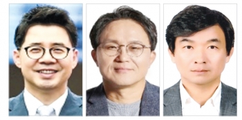 왼쪽부터 박상규 SK엔무브 사장, 김철중 SKIET 사장, 최영찬 SK온 사장.