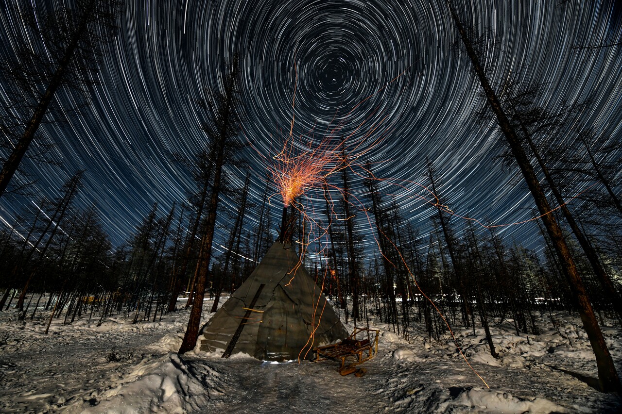 몽골 차탕족 오르츠와 별 궤적. ⓒ이상원