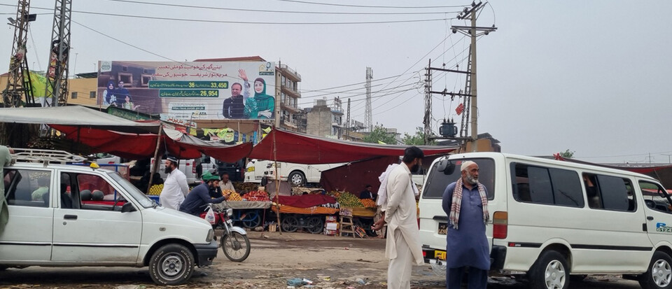 활기 넘치는 노점상들. 이서원 제공