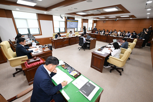 울산시의회 원구성 후 첫 상임위 활동 돌입 - 뉴스 썸네일 이미지